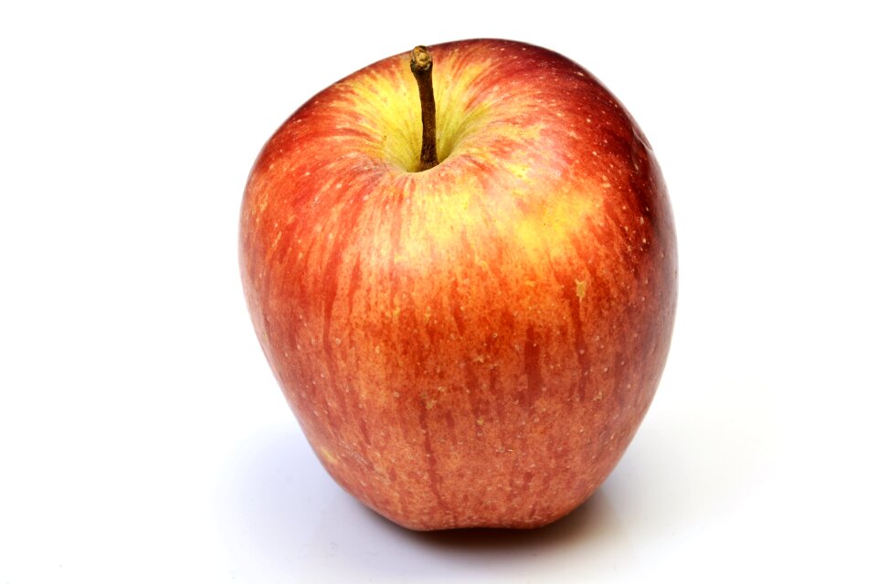 Fruit apple organic