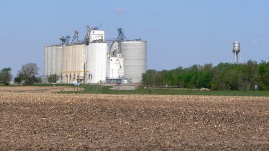 Dorchester, Nebraska from SE 1