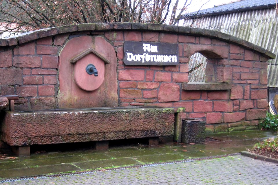 DorfbrunnenGrasellenbach
