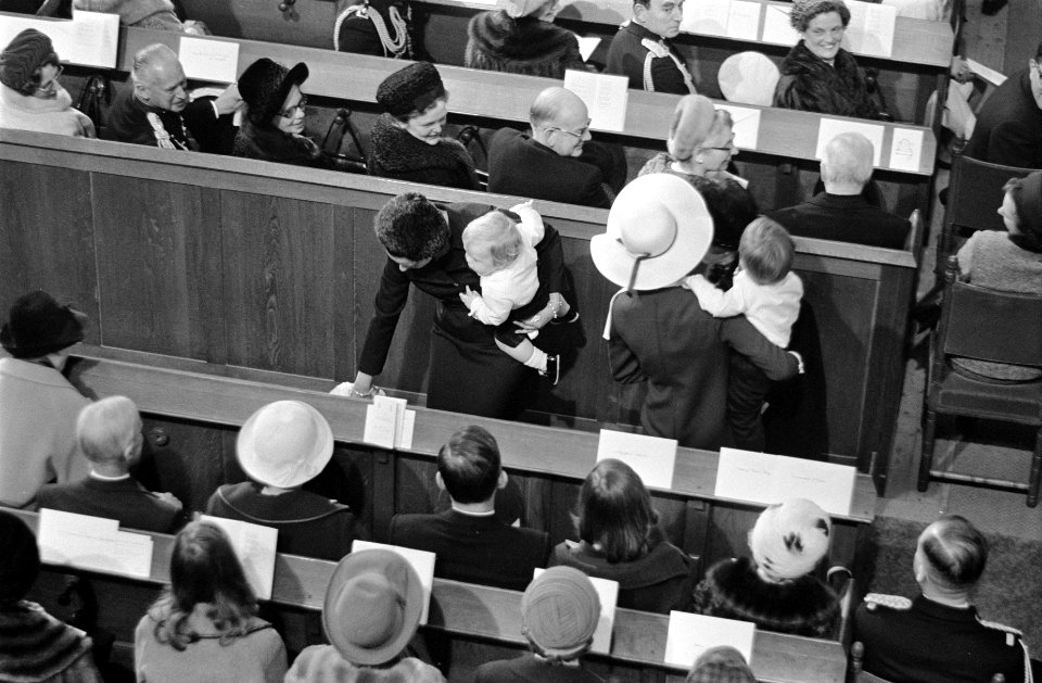 Doop van prins Constantijn en prins Bernhard in Domkerk te Utrecht. Overzicht, Bestanddeelnr 923-2771