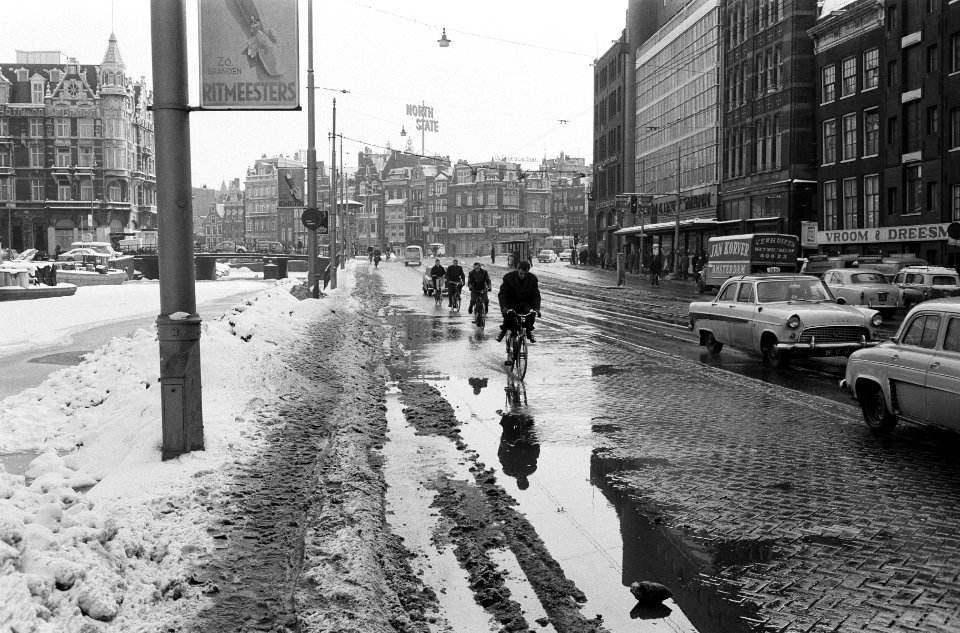 Dooi in de hoofdstad Overzicht bij het Rokin, Bestanddeelnr 914-8160