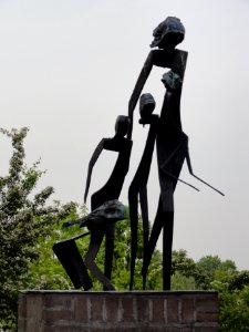 Doornenburg (Lingewaard) oorlogsmonument De Vlucht, sculptuur