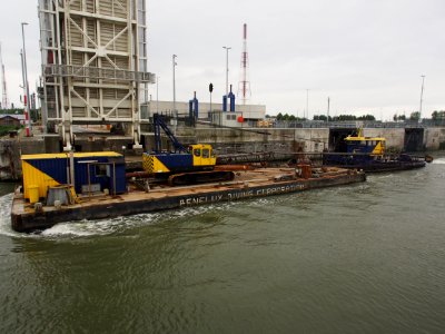 Doorduwer - ENI 06504190 with barge Juul, Van Cauwelaertsluis, Port of Antwerp pic4