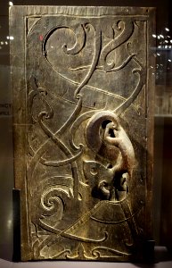 Door, Indonesia, island of Kalimantan (Borneo), Mahakam River, Kenyah-Kayan tribal complex, Dayak people, 19th to early 20th century, wood and operculum shell - De Young Museum - DSC01131