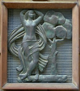 Doorway reliefs, 8 of 10, R. Estudos - University of Coimbra - Coimbra, Portugal - DSC09046