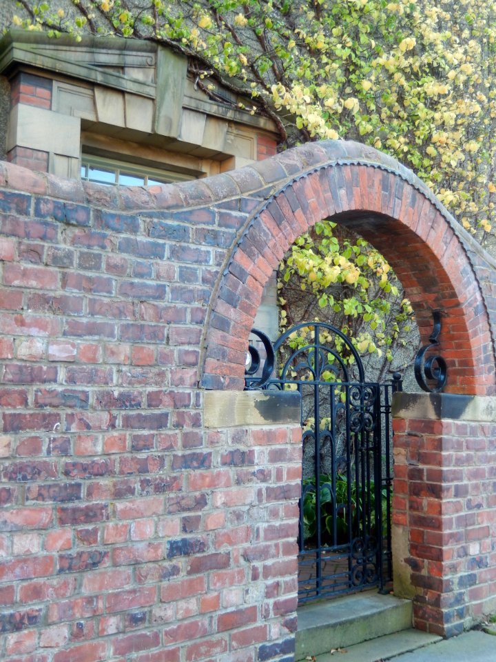 Doorway to 13 Brandling Park, Newcastle upon Tyne
