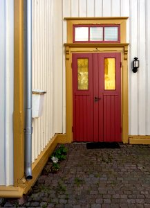 Door at Gamla Strandgatan 3, Gamlestan, Lysekil