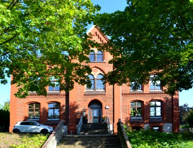Diez, Schloßberg 20 (1)
