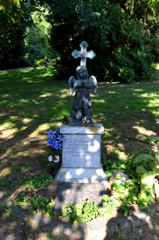 Diez, Robert-Heck-Park, Denkmal luxemburgische Soldaten