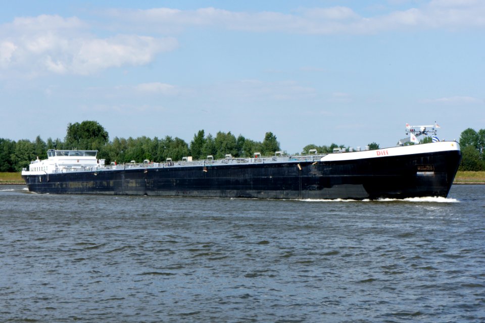 Diff - ENI 02327262, Dordrecht, Oude Maas - Noord rivier, pic1
