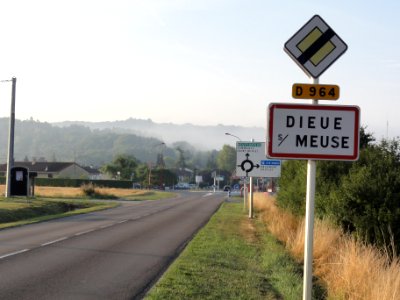 Dieue-sur-Meuse (Meuse) city limit sign