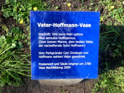DieskauPark Vater-Hoffmann-Vase1