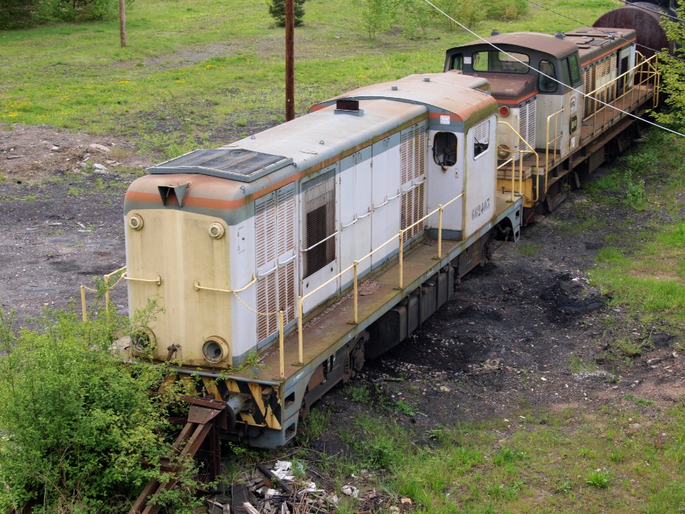 Diesel locomotive 662403 and BB41 at Petite-Rosselle