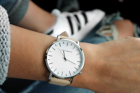 Clothes wrist creative
