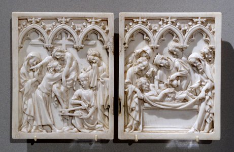 Diptych, Deposition and Entombment, Paris, c. 1330-1340, ivory - Bode-Museum - DSC03639 photo