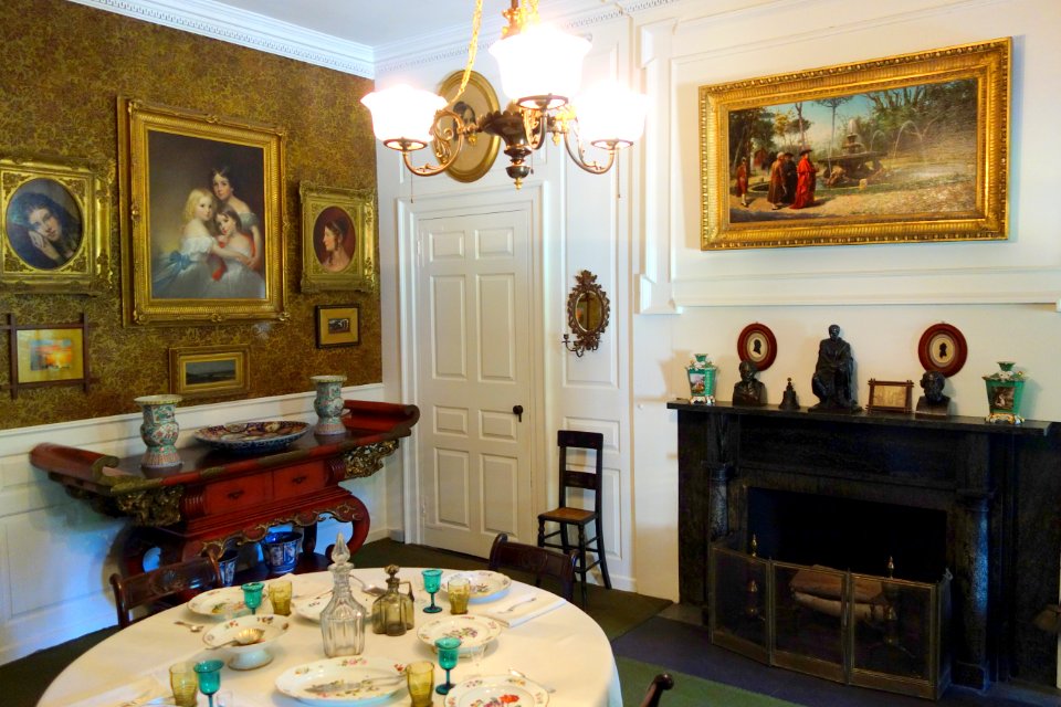 Dining room - Longfellow National Historic Site - DSC04698