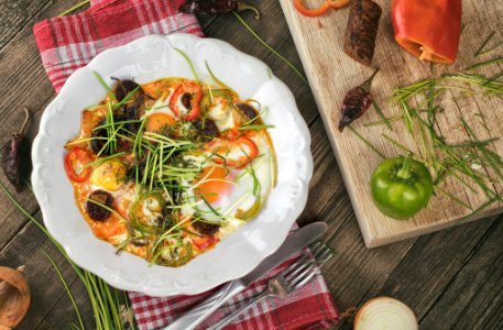 Dining (236148173)