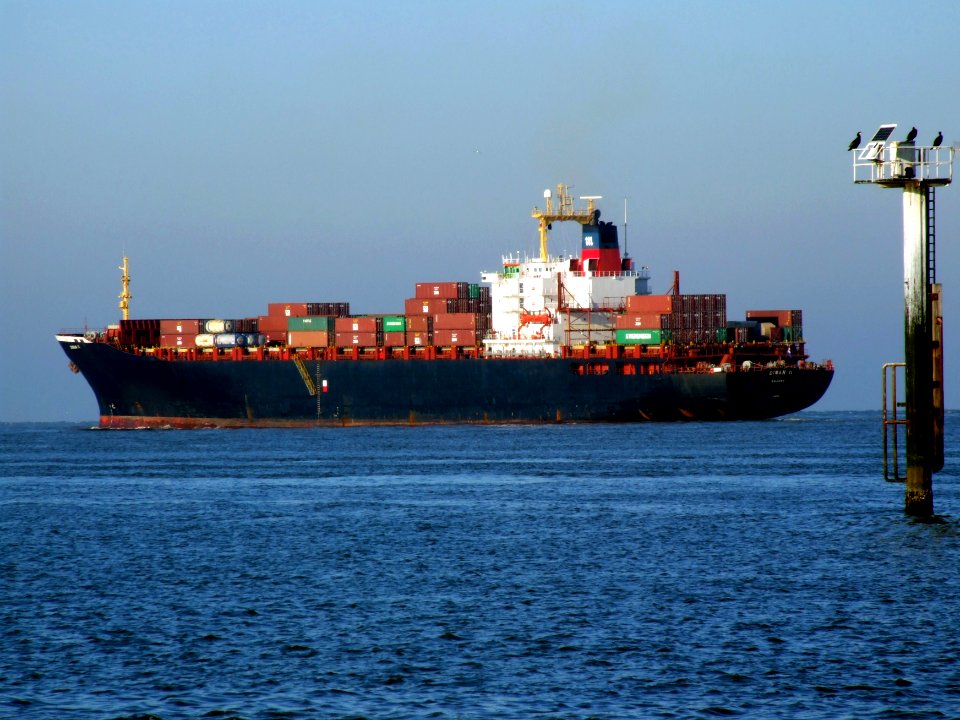 Diman II IMO 8204468 p4, leaving Port of Rotterdam, Holland 15-Dec-2007