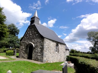 Dimont (Nord, fr) chapelle d'Offries coté entrée