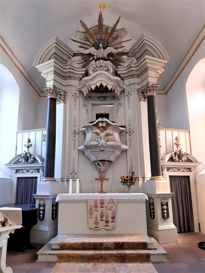 Dieskau St. Anna Kanzelaltar
