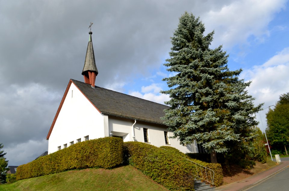 Dietenhausen, Kirche