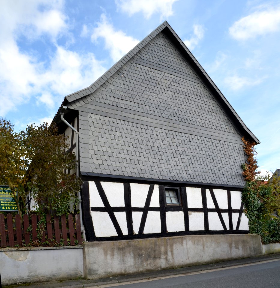 Dietenhausen, Iserbachstraße 19, Scheune, Front
