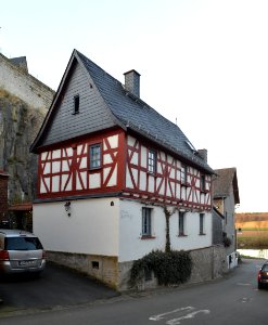Dietkirchen, Lahnstraße 5