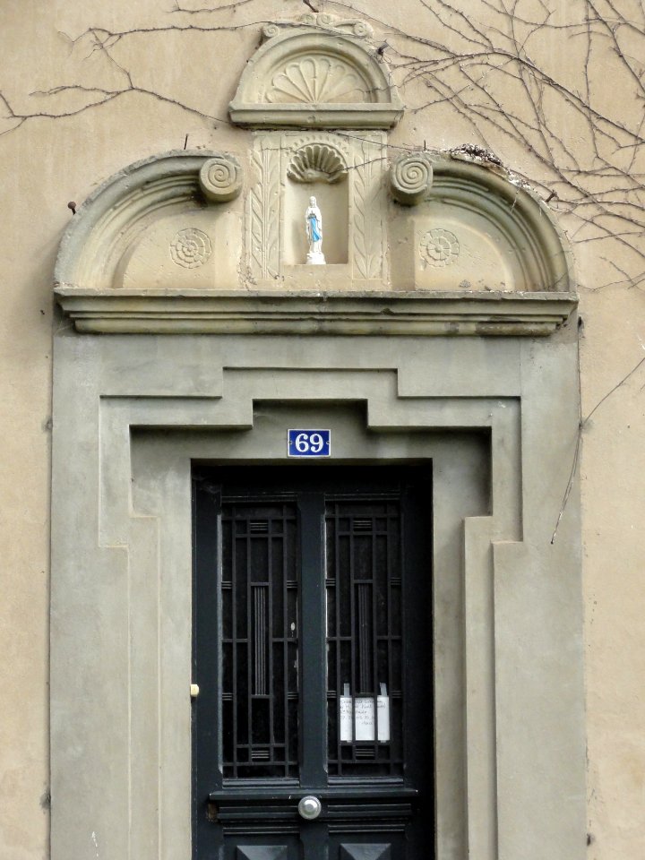 Domjevin (M-et-M) porte maison C