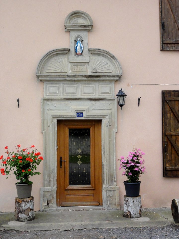 Domjevin (M-et-M) porte maison B