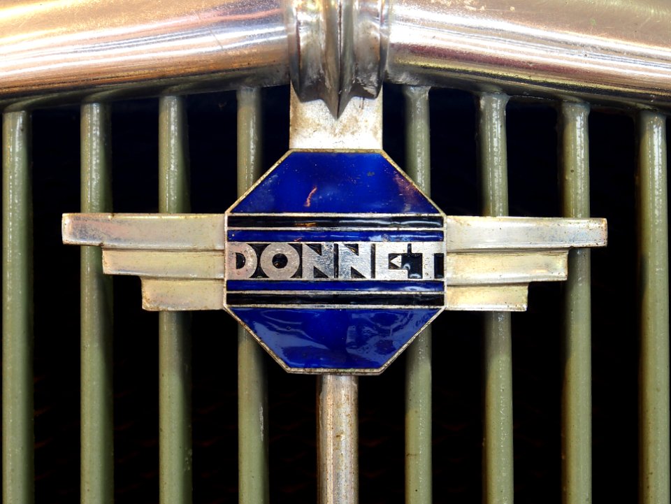 Donnet logo at the Musée Automobile de Vendée pic-4