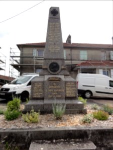 Domjevin (M-et-M) monument aux morts