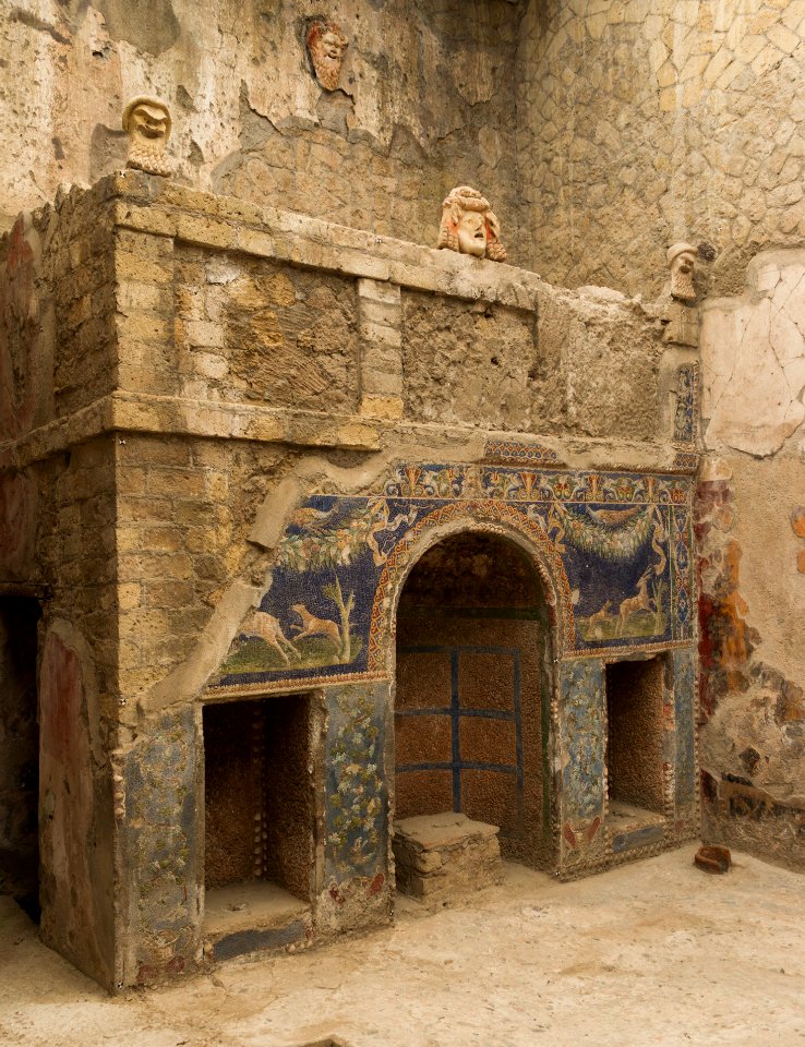 Domestic altar Herculaneum