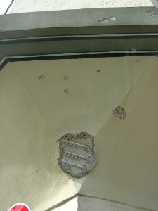 Domplatz 3 Eichstätt -Wappen am Erker
