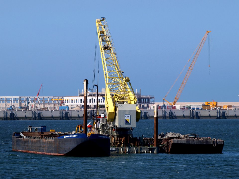 Dommelsvoort barge