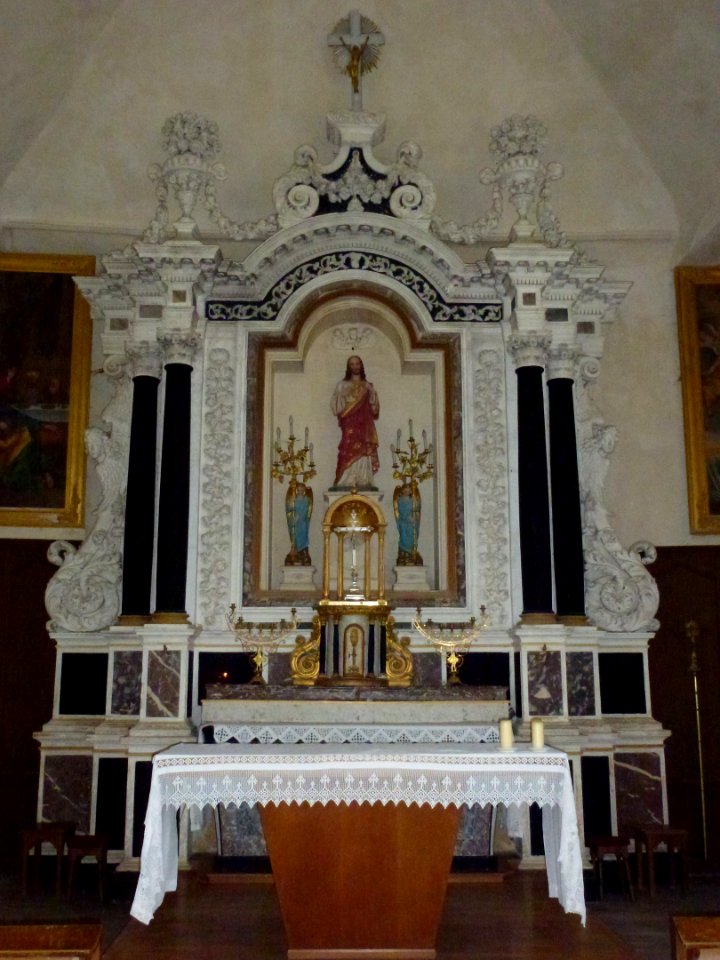 Dommery (Ardennes) église, autel du Sacré-Coeur