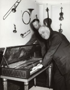Donderdagmiddag heeft de voorzitter van het Concertgebouw te Amsterdam, mr. J.W., Bestanddeelnr 093-0719
