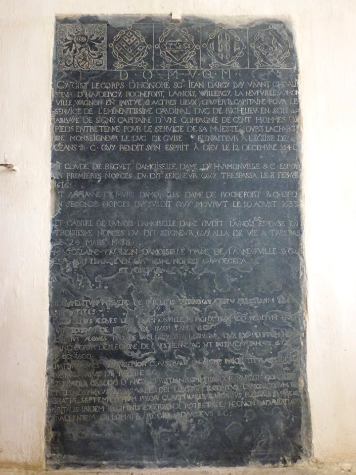 Dommery (Ardennes) église, plaque funéraire de Jean d'Argy PM08000166 classé