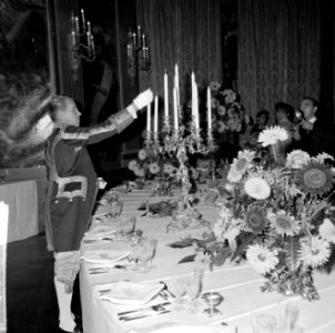 Dinertafel op Huis ten Bosch , de dinertafel, Bestanddeelnr 916-8591