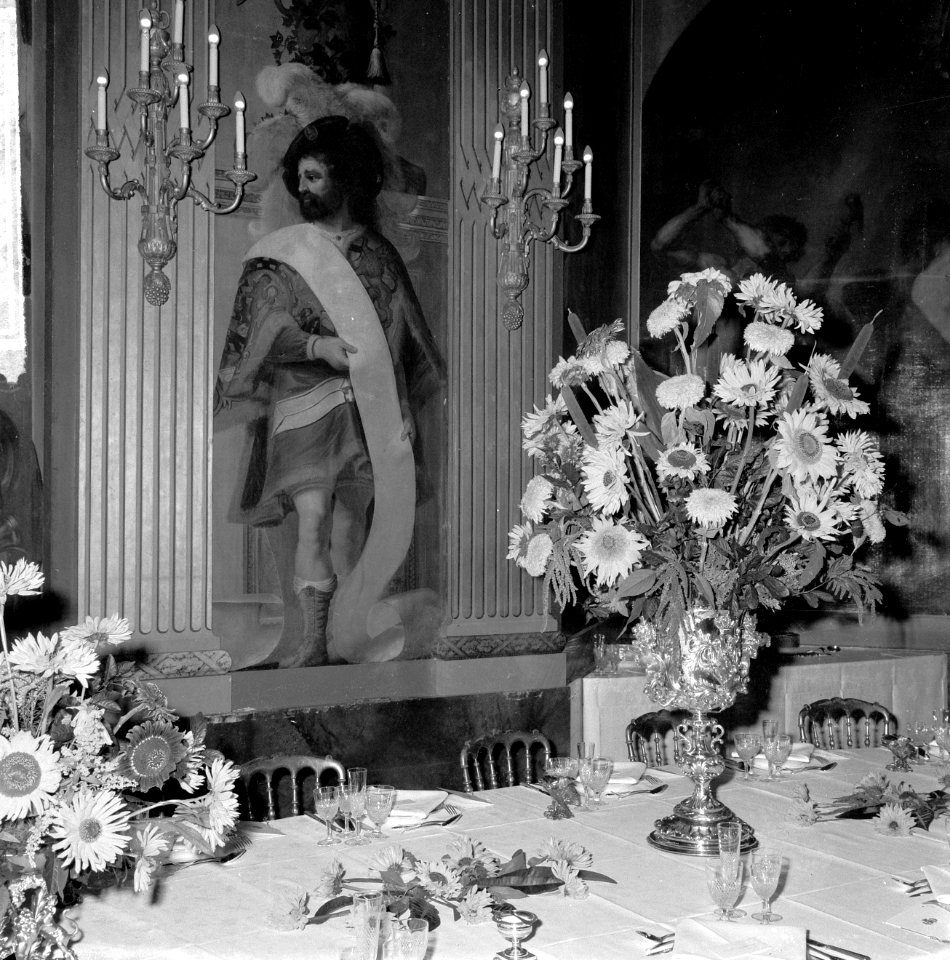 Dinertafel op Huis ten Bosch , de dinertafel, Bestanddeelnr 916-8589
