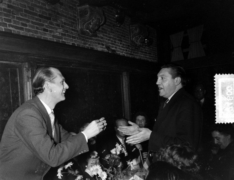 Diner tentoonstelling enz. Vereniging van Fotojournalist World Press foto 1955, Bestanddeelnr 907-4800