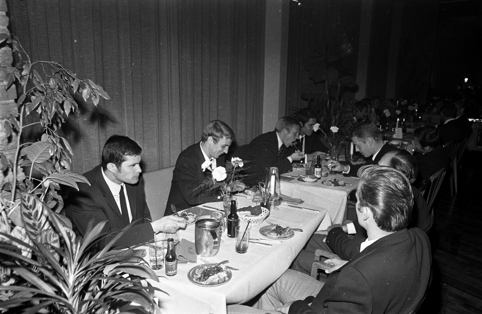 Diners, Bestanddeelnr 921-7271