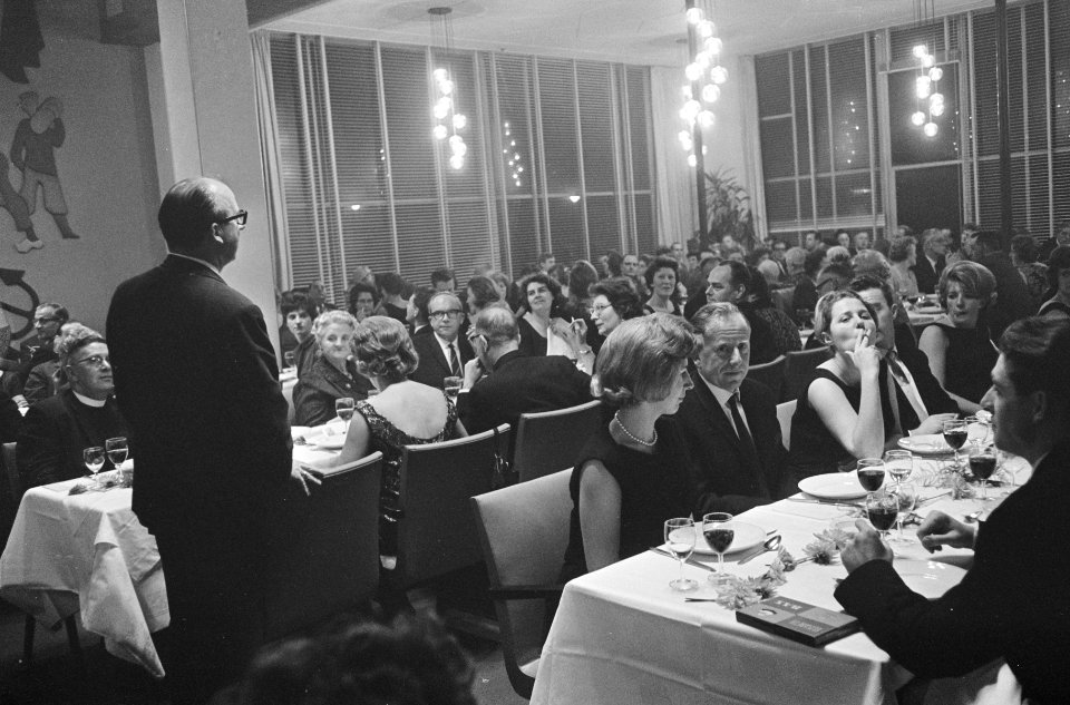 Diner Rooms Katholieke Bond in Hotel Bouwes te Zandvoort, Bestanddeelnr 917-0764