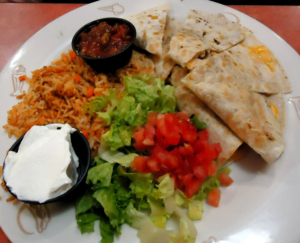 Dinner at Friendlys restaurant quesedillas