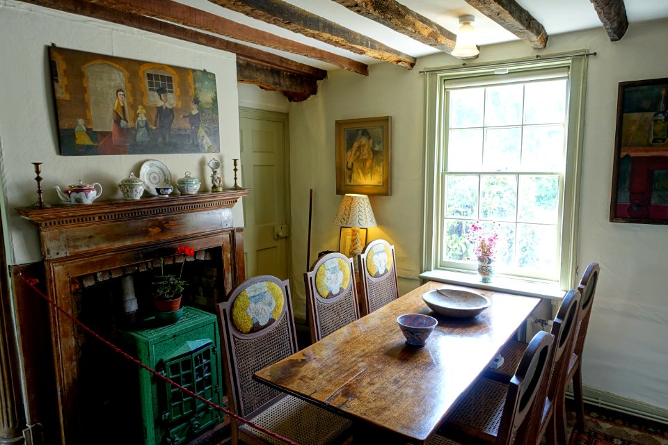 Dining room - Monk's House - Rodmell, East Sussex, England - DSC05241