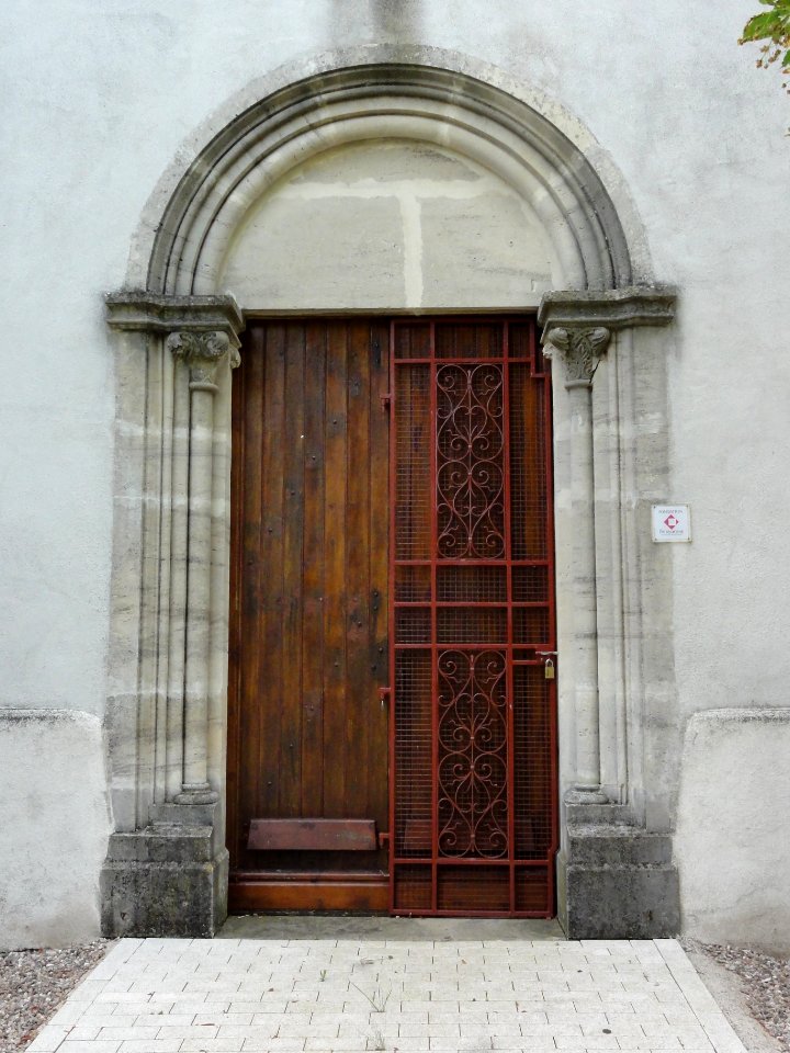 Domptail-en-l'Air (M-et-M) église, porte d'entrée