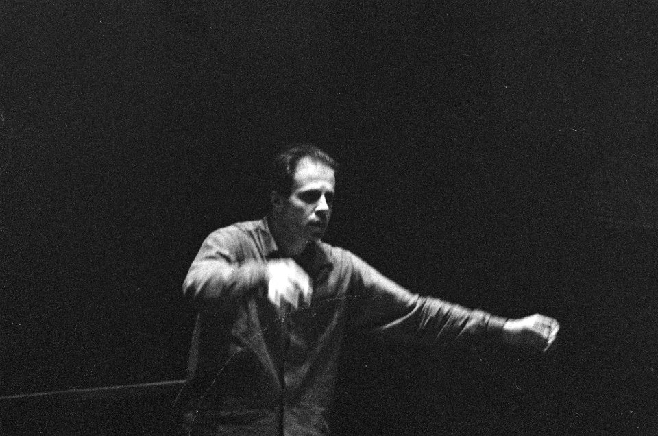 Donald Johanos gastdirigent Concertgebouworkest, tijdens de repetitie, Bestanddeelnr 914-8475