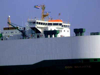 Don Quijote IMO 9138525 photo3 Port of Rotterdam 29-Apr-2007