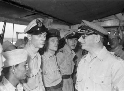 Dinsdagmorgen arriveerde te Tandjong Priok het m.s. „Waterman met aan boord afl, Bestanddeelnr 1666-3-1