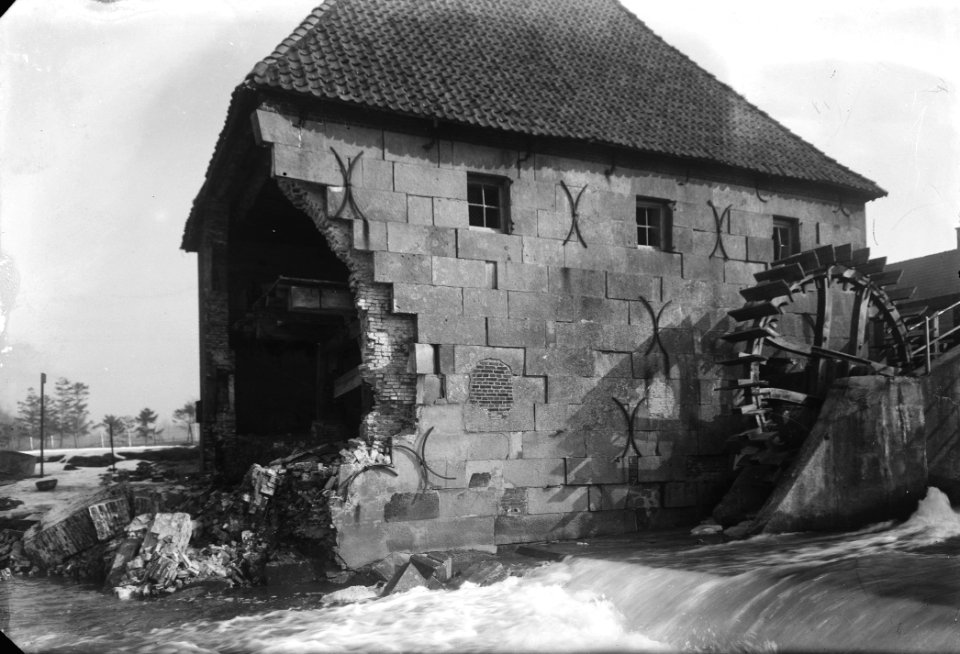 Eibergen. Mallumse watermolen deels ingestort, Bestanddeelnr 902-6154