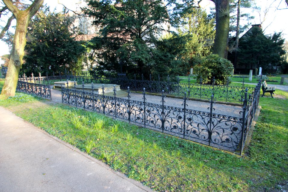 Ehrengrab Gertrude von Hanau (Hauptfriedhof Kassel)